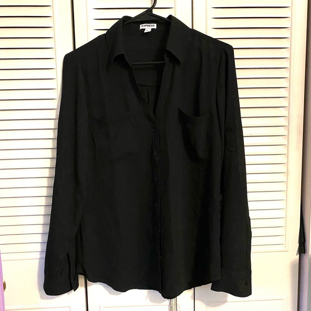 black blouse